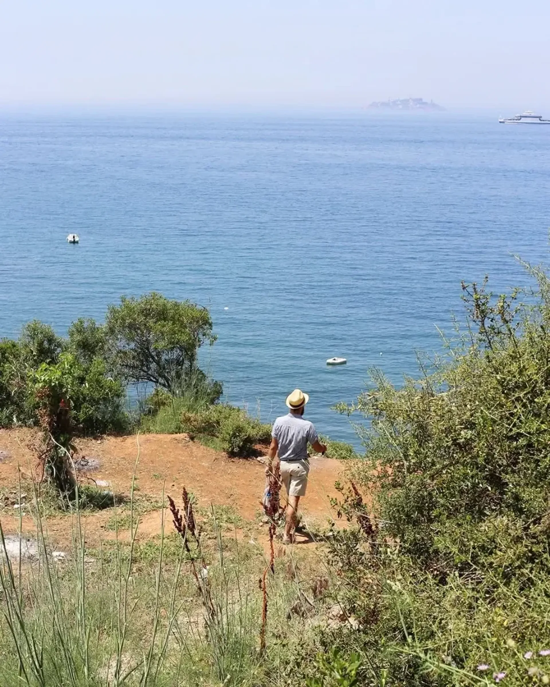 Burgazada Island Walking Tour with Audio Guide