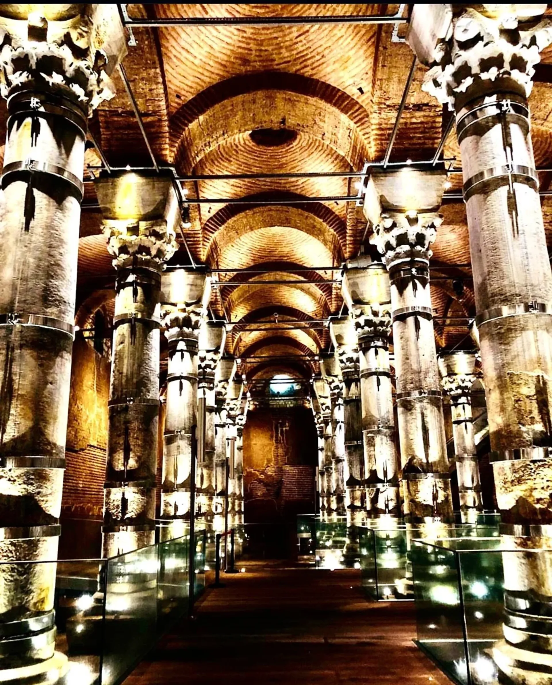 Entrée coupe-file à la Citerne Serefiye (Theodosius) avec audioguide