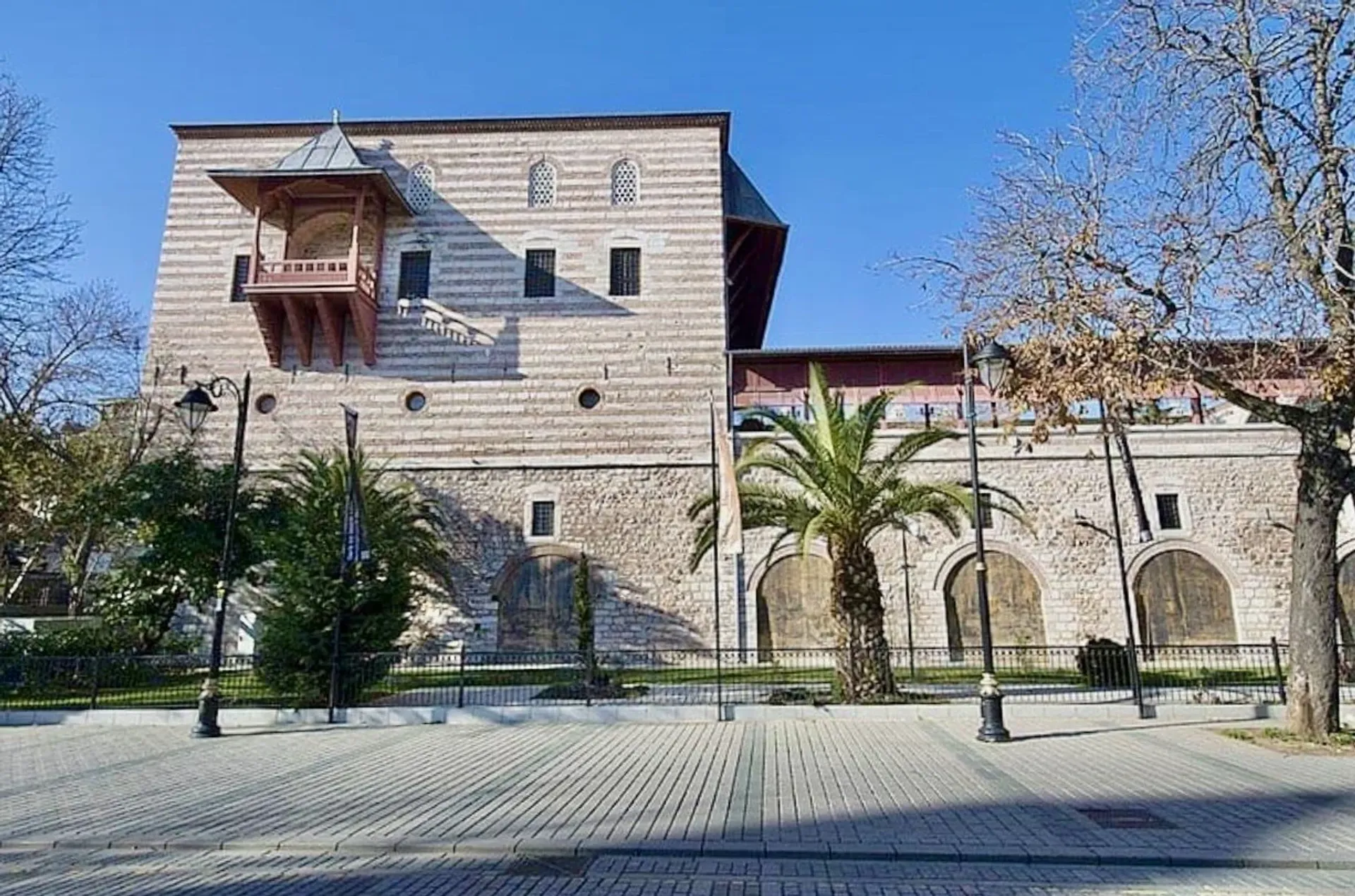 Masuk Tanpa Antre Tiket Turkish and Islamic Arts Museum dengan Panduan Audio
