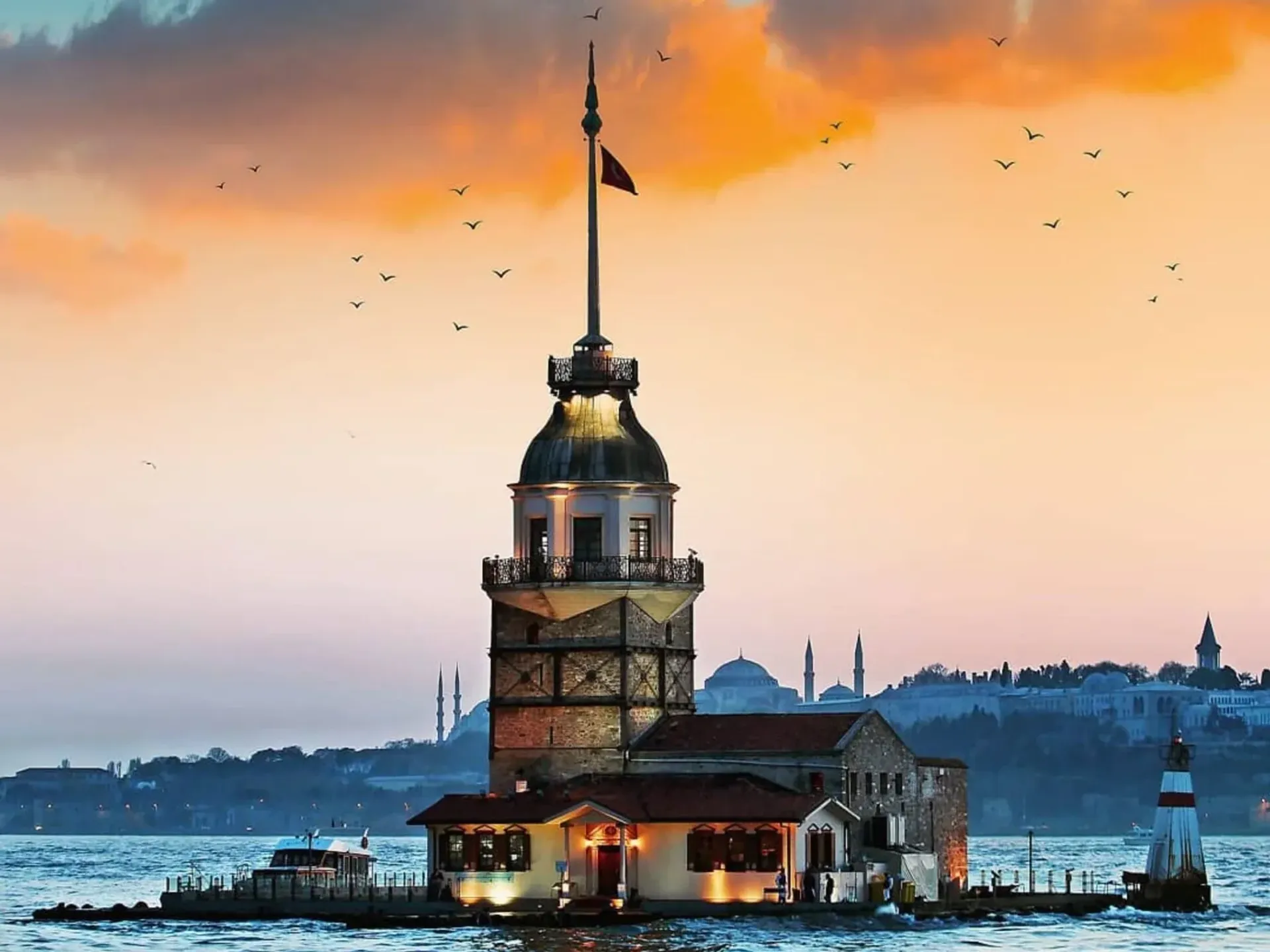 Maiden's Tower: Entrada Sem Fila com Audioguia