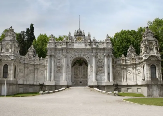 Muzeum Pałacu Dolmabahce – wstęp bez kolejki z audioprzewodnikiem