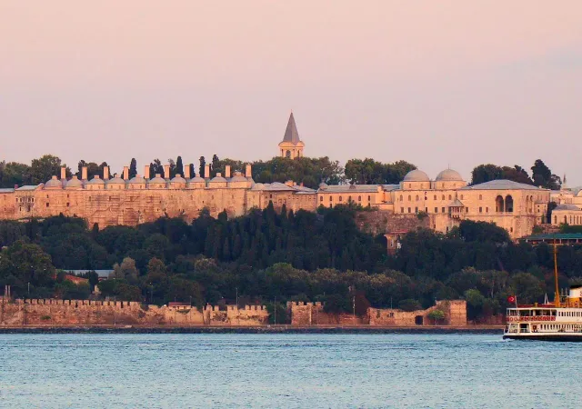 Croisière touristique Golden Horn & Bosphorus avec audioguide