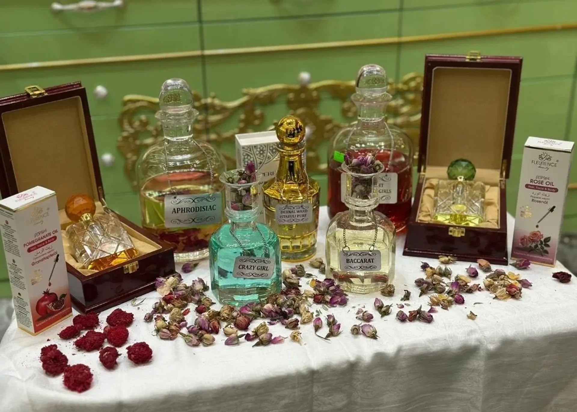 Spice Bazaar Turkish Delights & Herbal Teas Tasting Experience in Istanbul