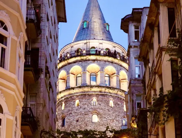 Acces însoțit la Galata Tower cu Ghid Audio