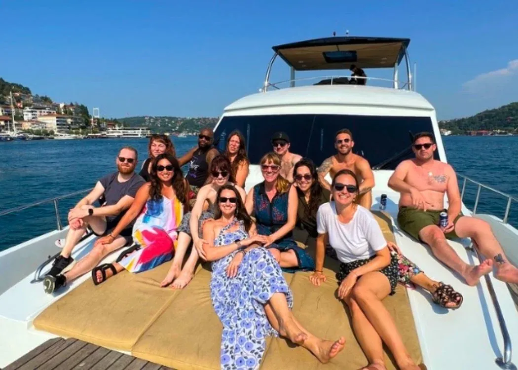 Tur Privat de Înot cu Yachtul în Insulele din Istanbul