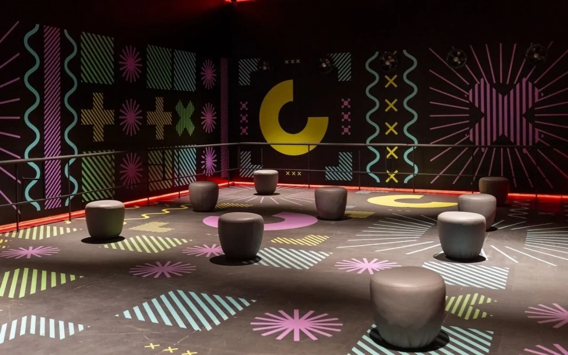 Entrée coupe-file au Digital Experience Museum