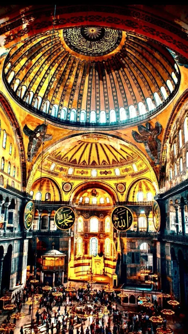 Hagia Sophia Guided Tour with Skip-the-Ticket-Line Entry