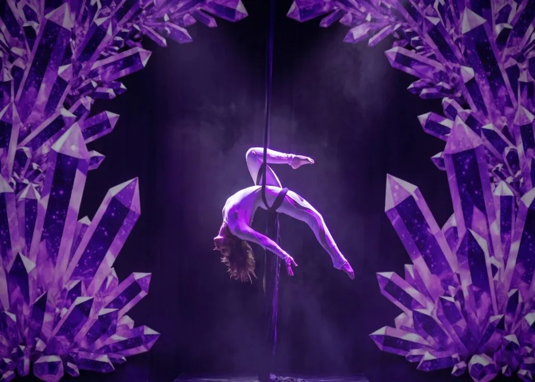 Echoes of Istanbul Aerial Acrobatics Show