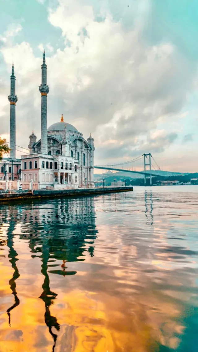 Visite à pied de la mosquée d’Ortakoy avec audioguide