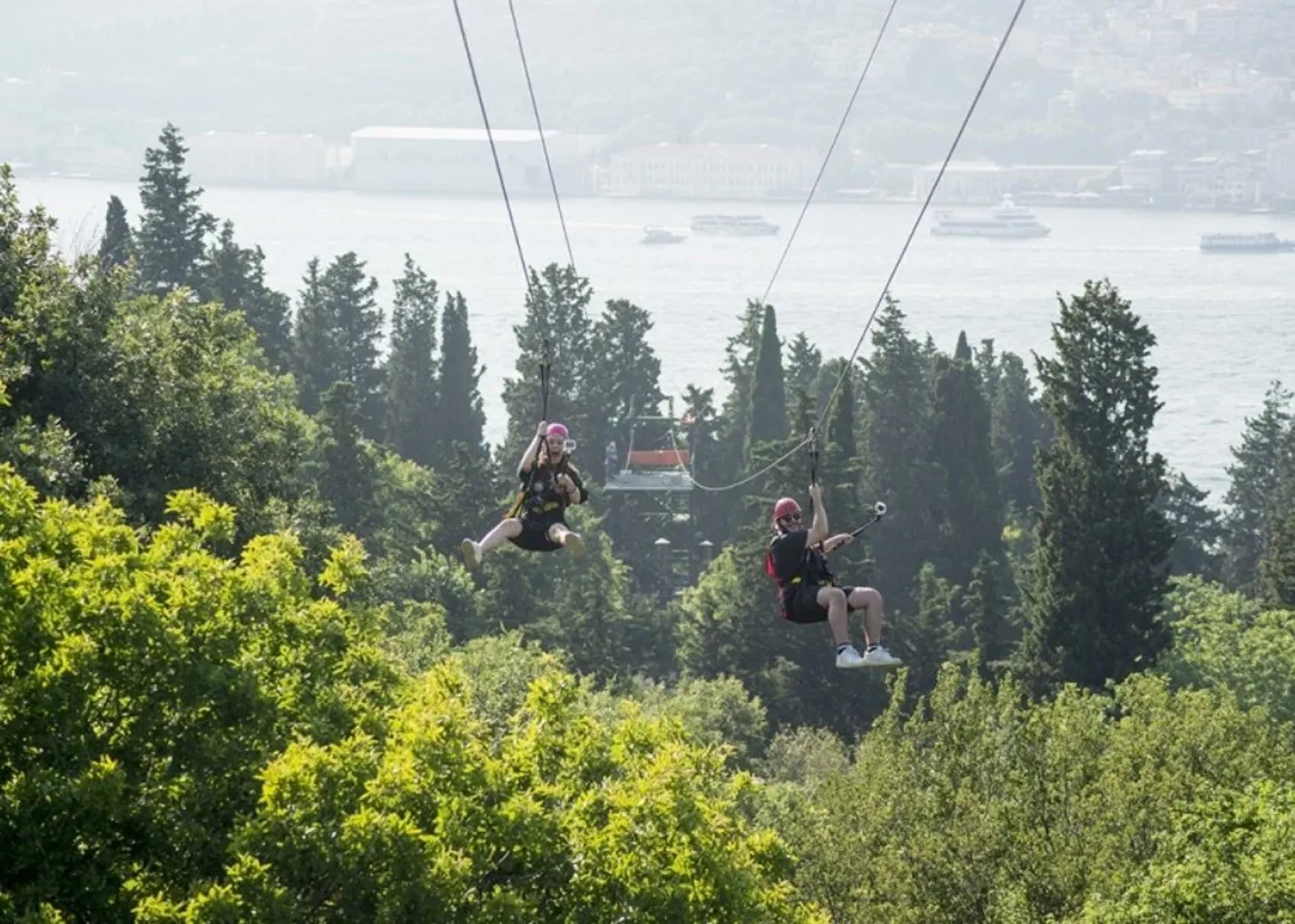 Entrada a la Aventura Zippline en Nakkastepe