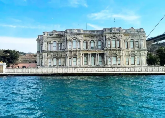 Croisière touristique Golden Horn & Bosphorus avec audioguide