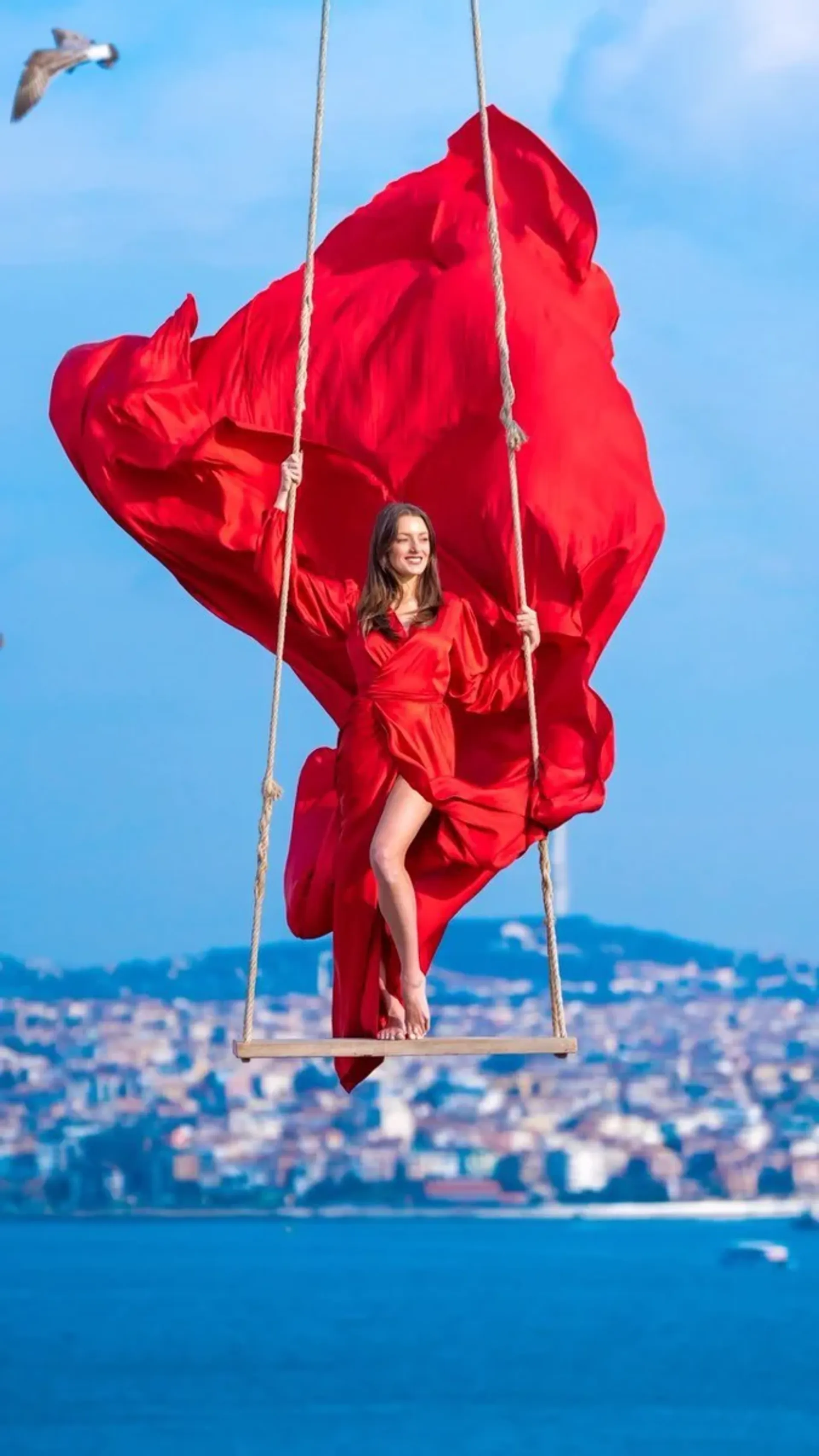 Rooftop Galata: фотосессия Flying Dress