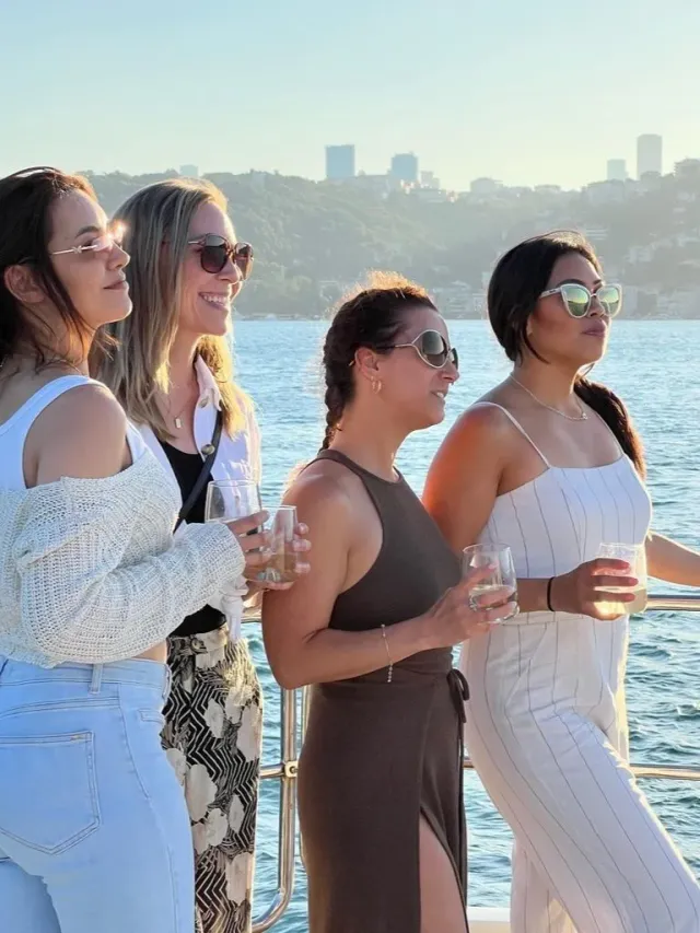 Частный яхт-тур по Босфору