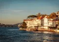 Bosphorus Sunset Cruise آڈیو گائیڈ کے ساتھ
