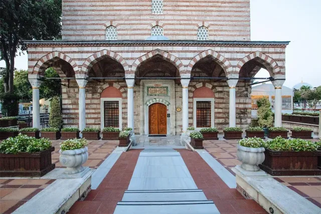 Hurrem Sultan Hammam – pakiety Premium łaźni tureckiej i masażu