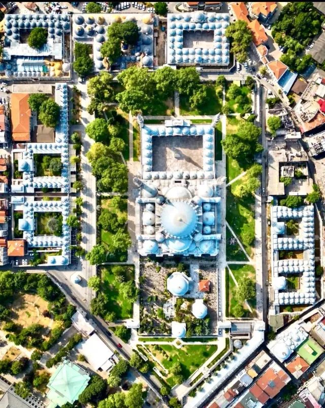 Suleymaniye Mosque Walking Tour with Audio Guide