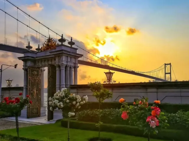 Beylerbeyi Palace Museum Skip-the-Ticket-Line Entry with Audio Guide