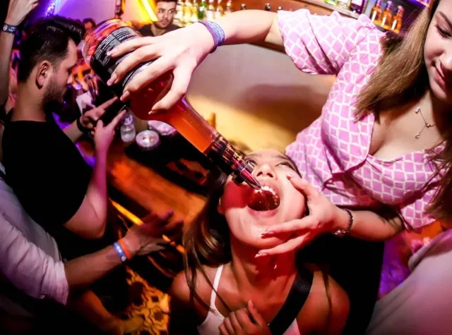 Party Pub-Crawl Istanbul