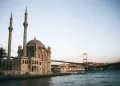 Visite à pied de la mosquée d’Ortakoy avec audioguide