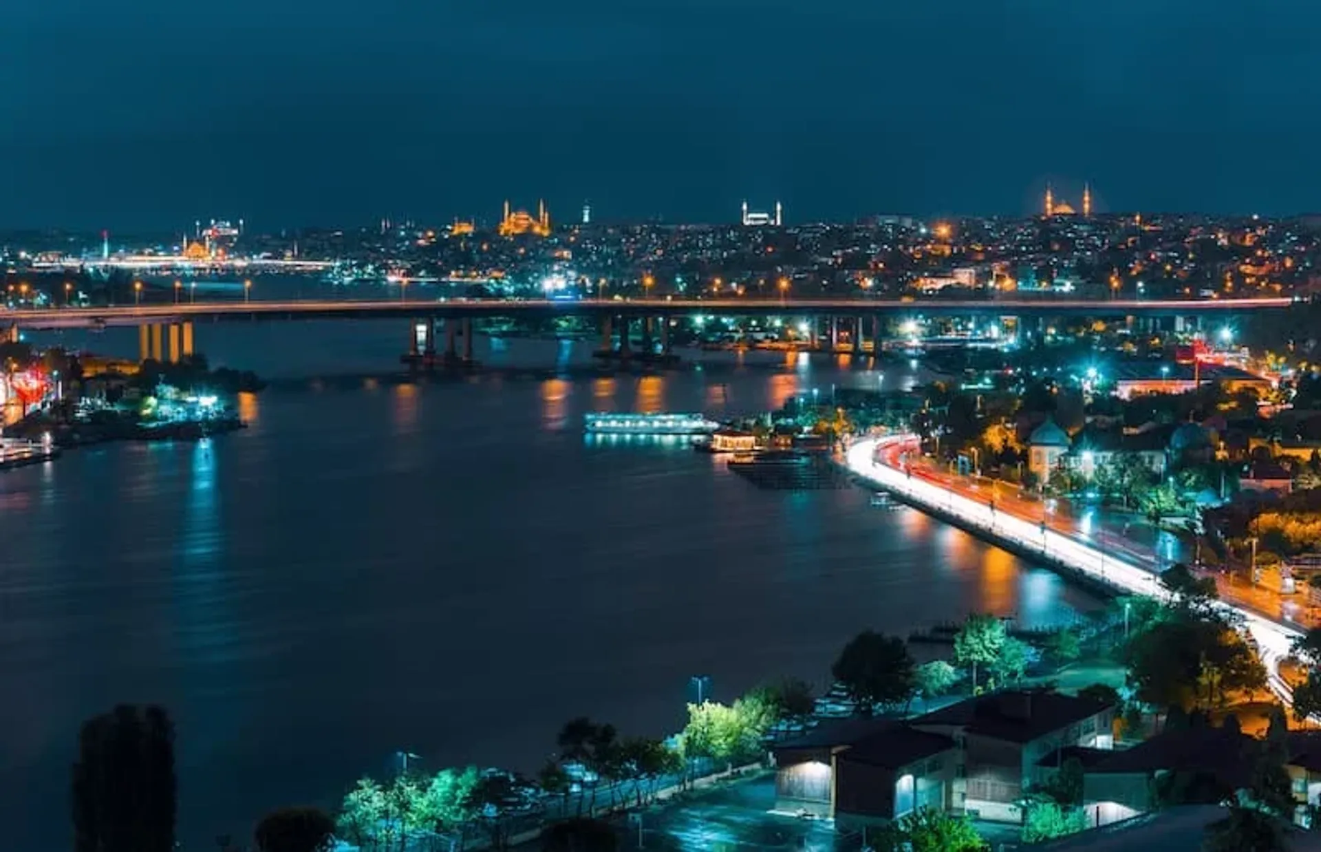 Пешеходная экскурсия по Pierre Loti с аудиогидом