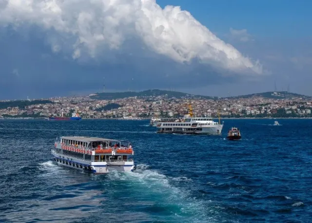 Croisière touristique Golden Horn & Bosphorus avec audioguide