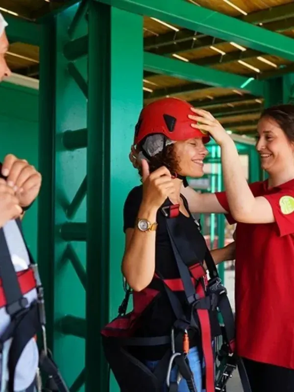 Zipline-kaland Isztambul felett