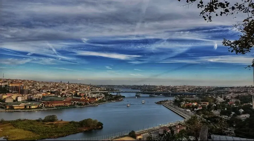 Pierre Loti واکنگ ٹور آڈیو گائیڈ کے ساتھ