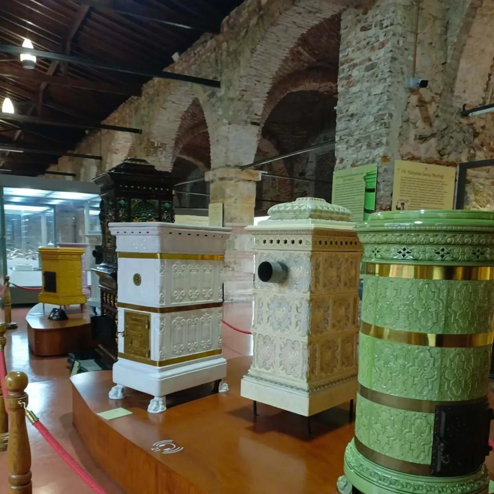 The Palace Collections Museum Είσοδος Skip-the-Ticket-Line με Ηχητικό Οδηγό