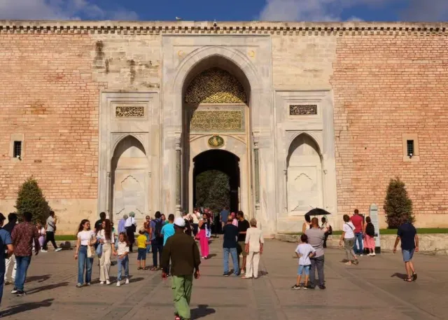 Highlights of Istanbul Walking Tour with a Professional Guide