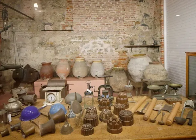 The Palace Collections Museum Είσοδος Skip-the-Ticket-Line με Ηχητικό Οδηγό