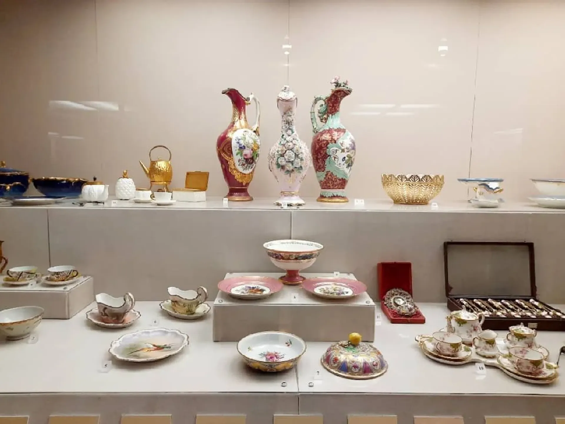 The Palace Collections Museum Είσοδος Skip-the-Ticket-Line με Ηχητικό Οδηγό