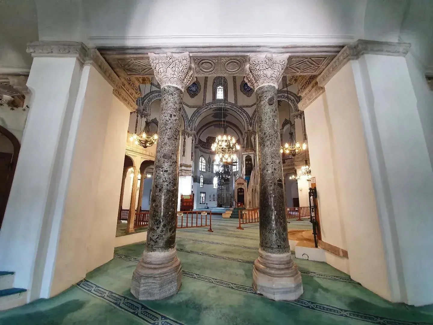 تور پیاده‌روی مسجد Little Hagia Sophia با راهنمای صوتی