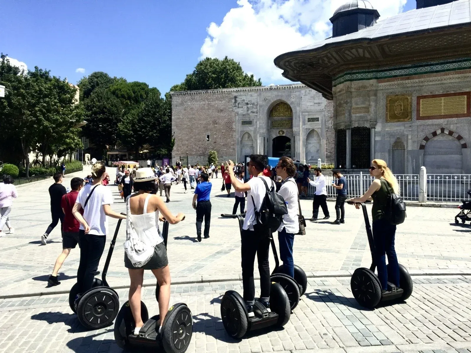 Ξενάγηση στην Παλιά Πόλη με Segway