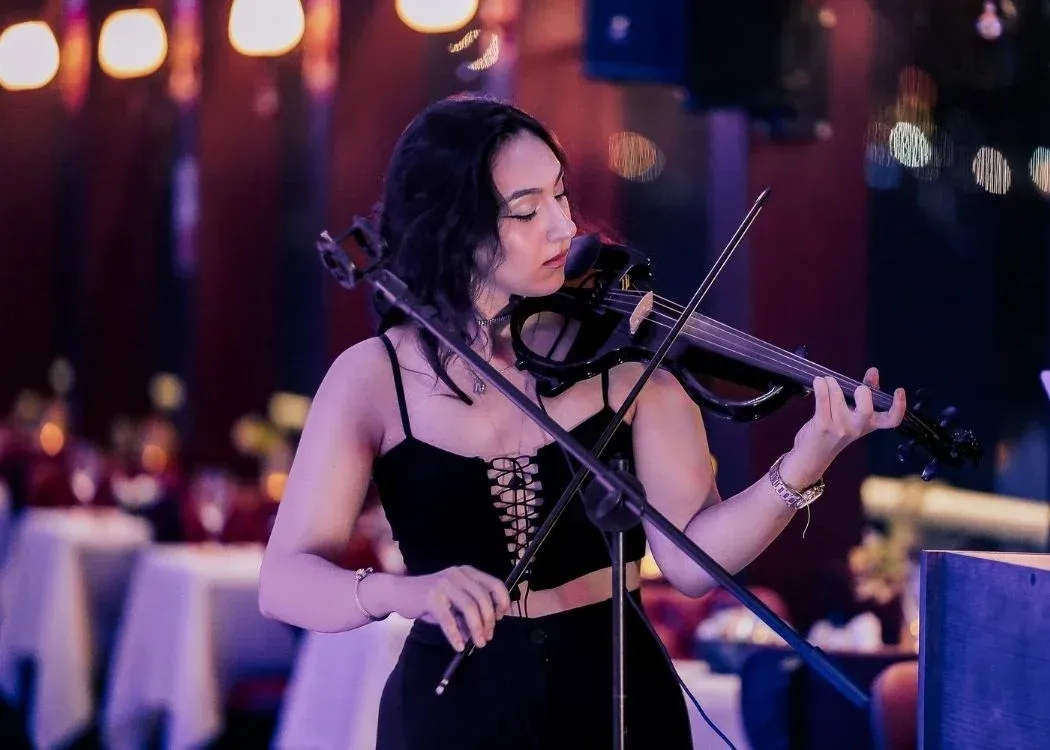 Bosphorus Evening Cruise: Turkish Dinner & Live Shows