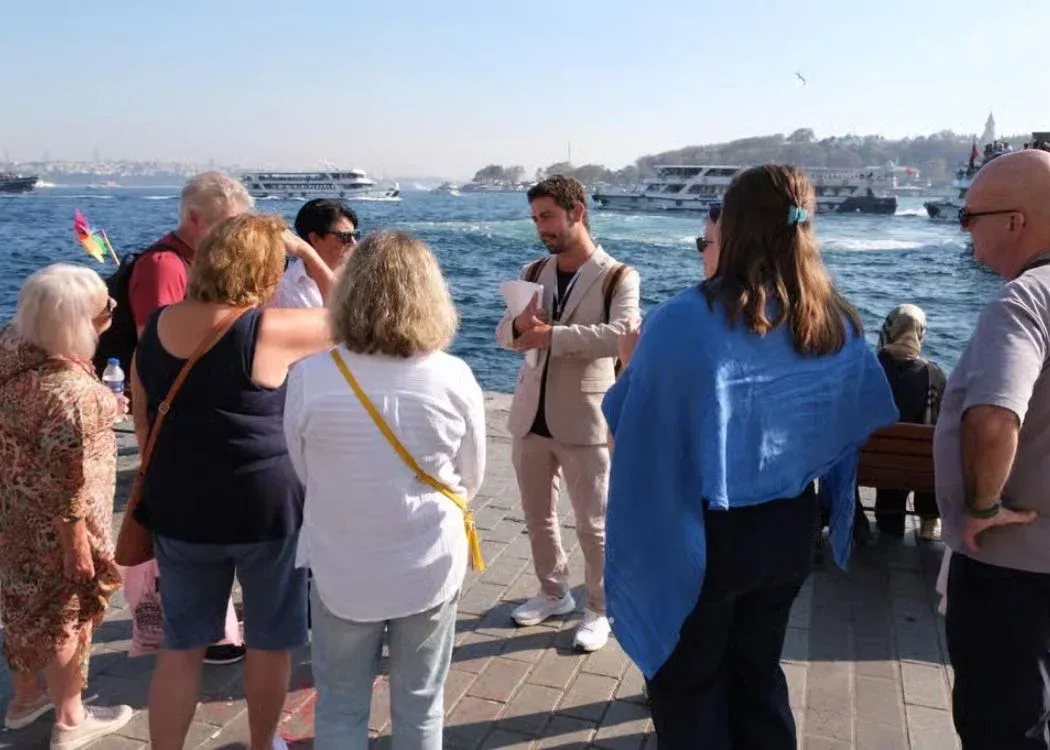 Istanbul City Walk Guided Tour: Galata, Istiklal, Taksim & Karaköy