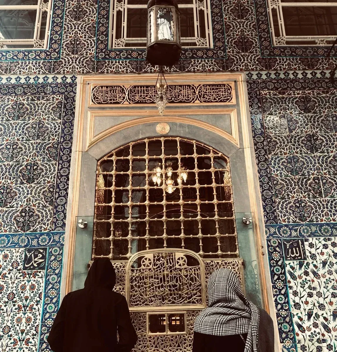 آڈیو گائیڈ کے ساتھ Eyup Sultan Mosque واکنگ ٹور