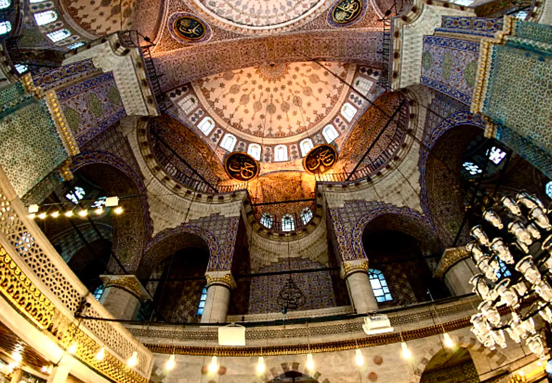 Вход в Blue Mosque с экскурсией