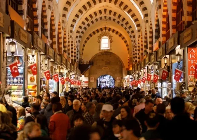 تور پیاده‌روی Spice Bazaar با راهنمای صوتی