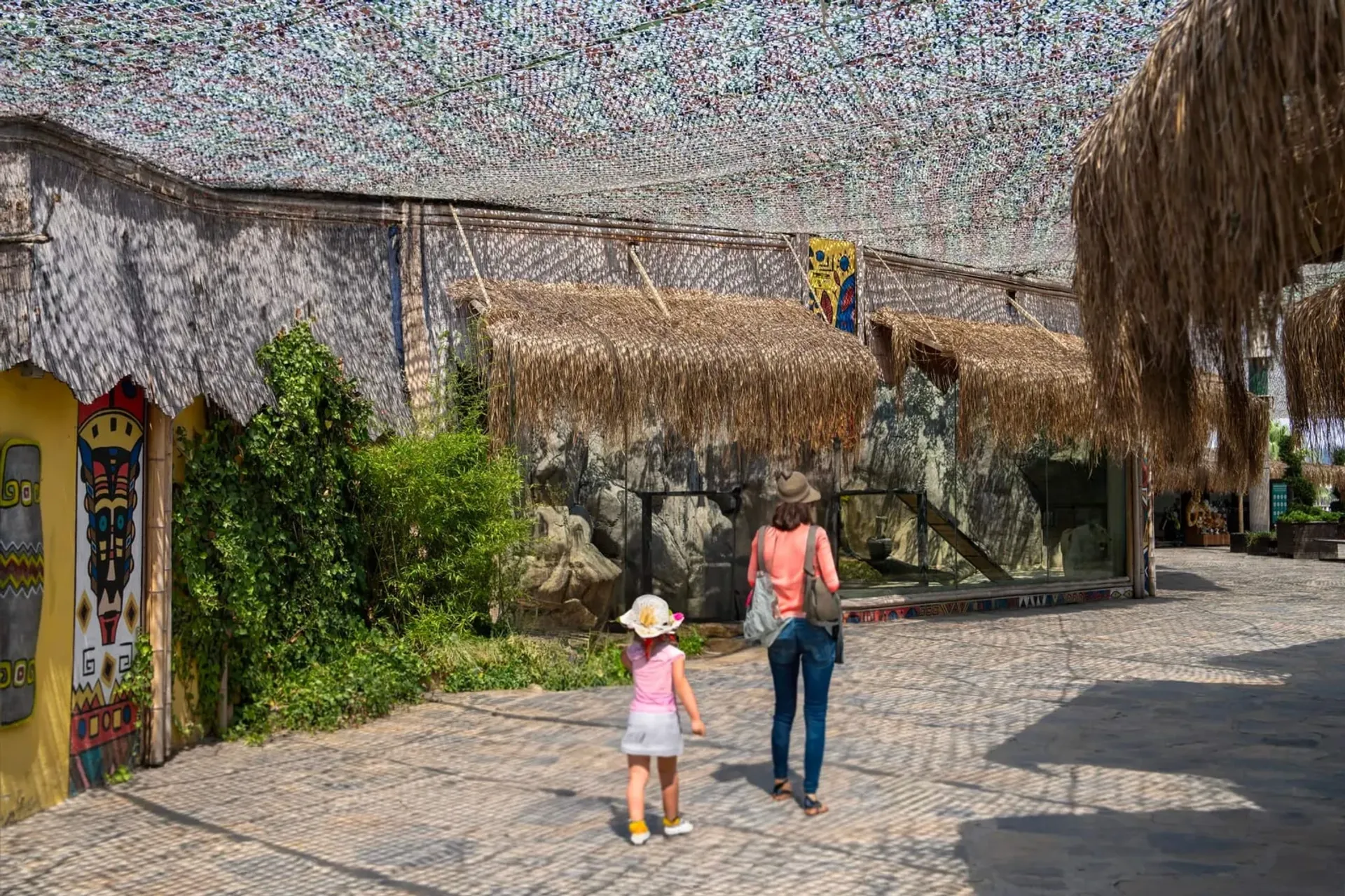 כניסה לגן החיות Lion Park