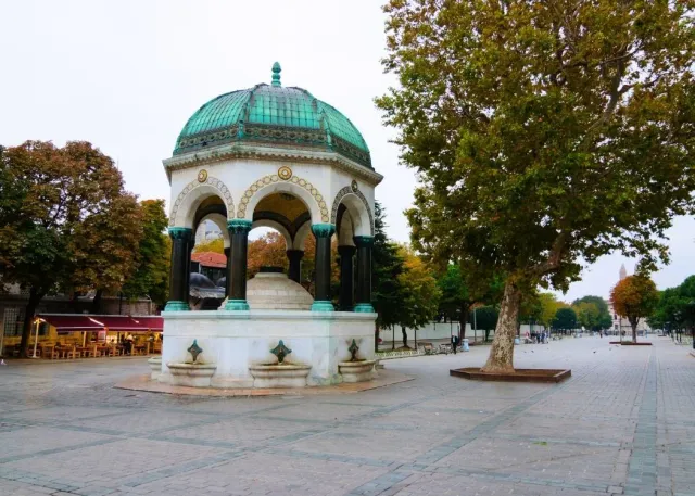 Highlights of Istanbul Walking Tour with a Professional Guide
