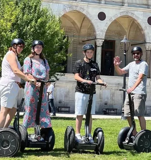 Ξενάγηση στην Παλιά Πόλη με Segway